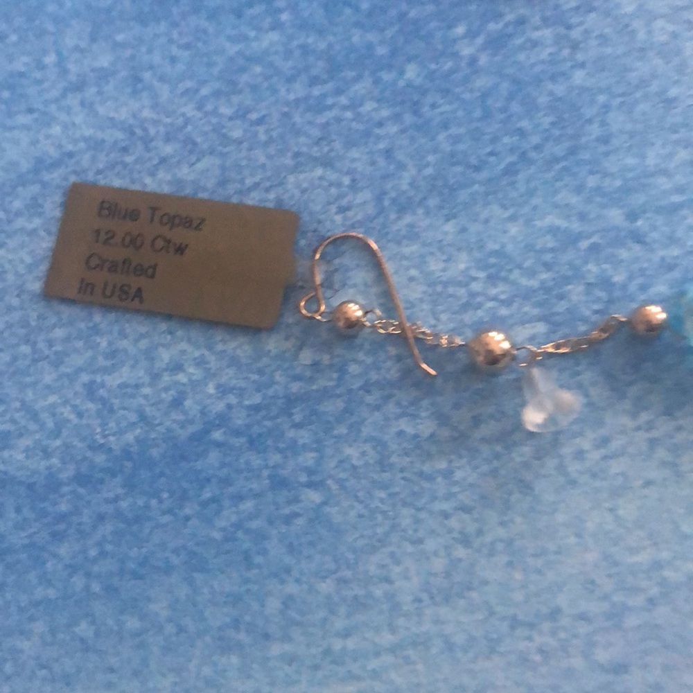 14k yellow gold earrings with blue topaz - Picture 4 of 6